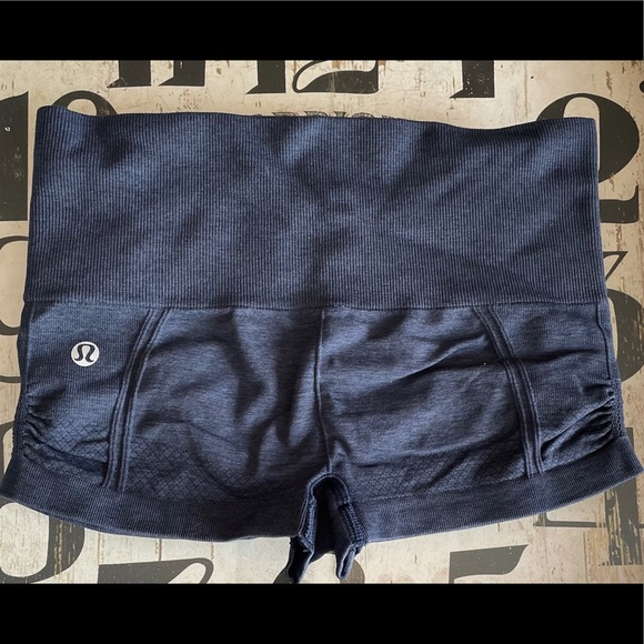 lululemon athletica Pants - Lululemon Boogie Short (Roll Down) navy